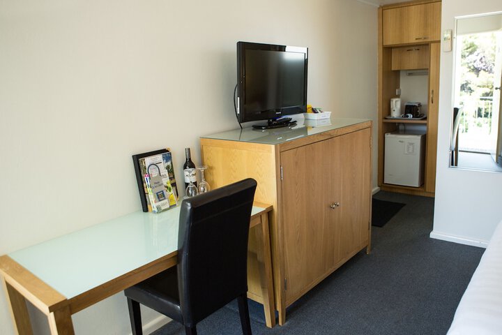 Room 19 of 36