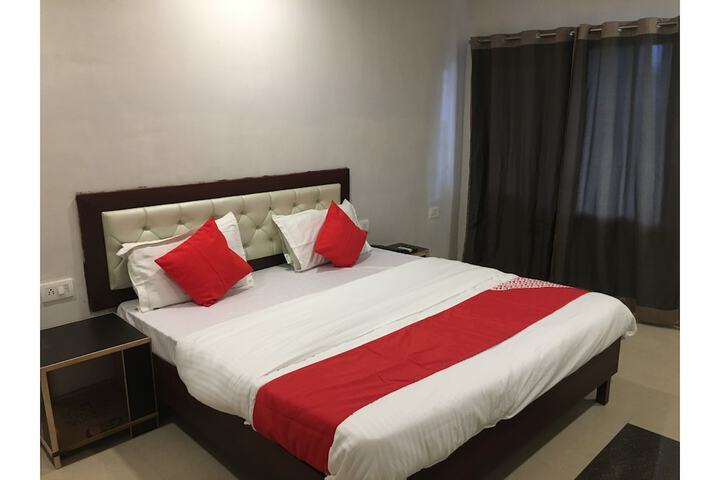Room 12 of 13