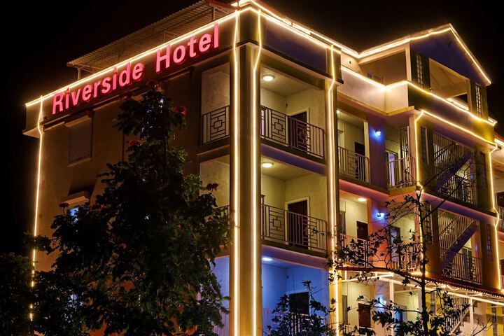 Hotel 84 of 87