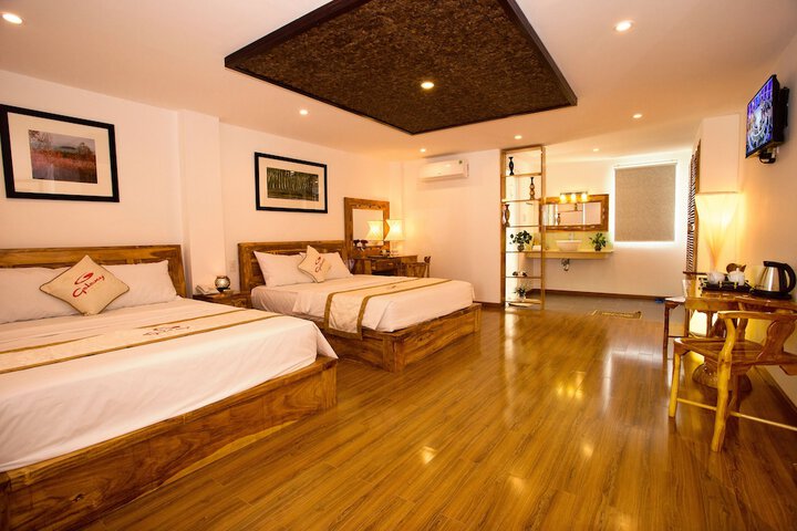 Room 19 of 39