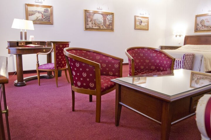 Room 18 of 63
