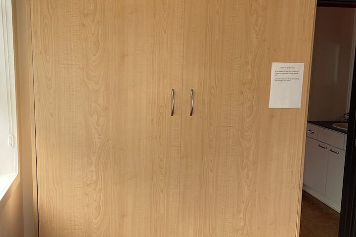 Room 45 of 76