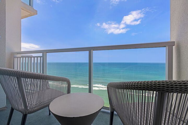 Beach/ocean view