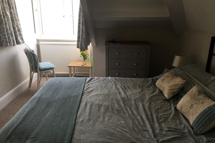 Room 10 of 22