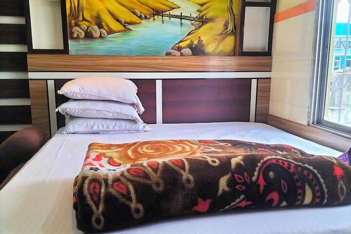 Room 7 of 29