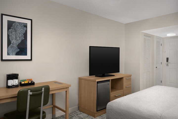 Room 14 of 45