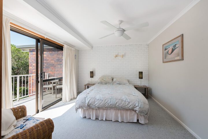 Room 12 of 78