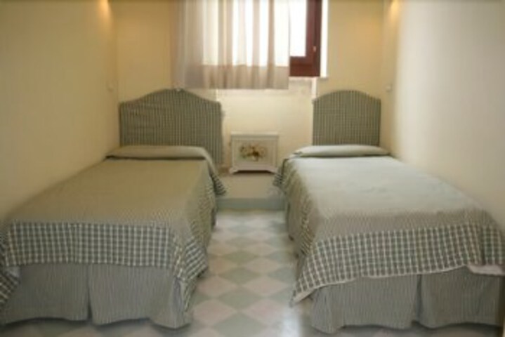 Room 55 of 61