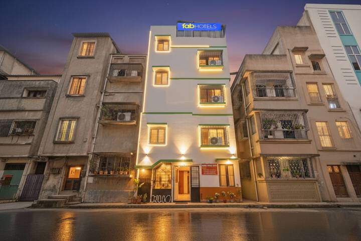 Fabhotel Dream Star