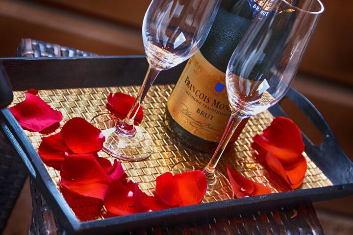 Room service - dining