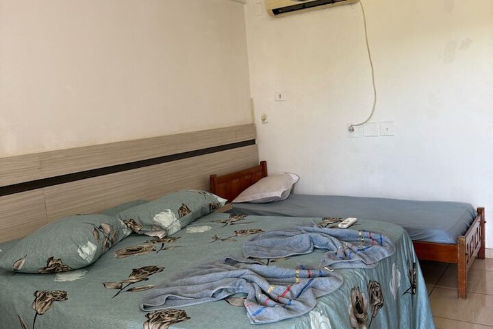 Room 9 of 15