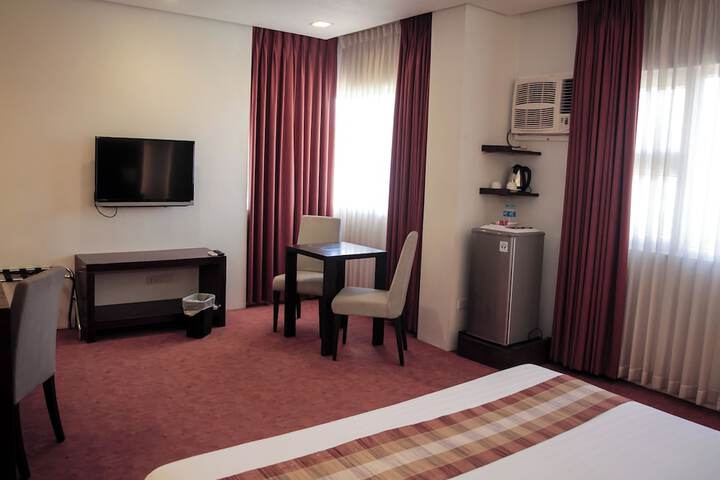 Room 19 of 73