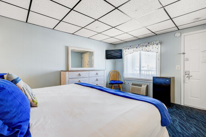 Room 12 of 95