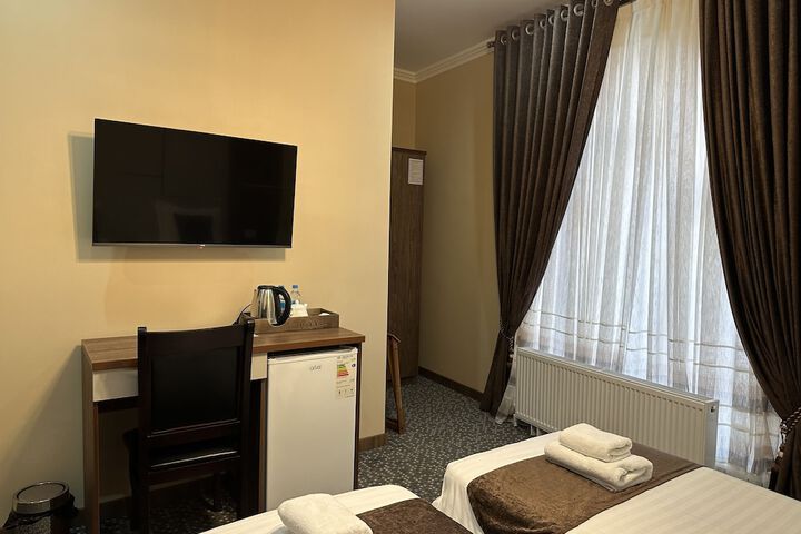 Room 14 of 69