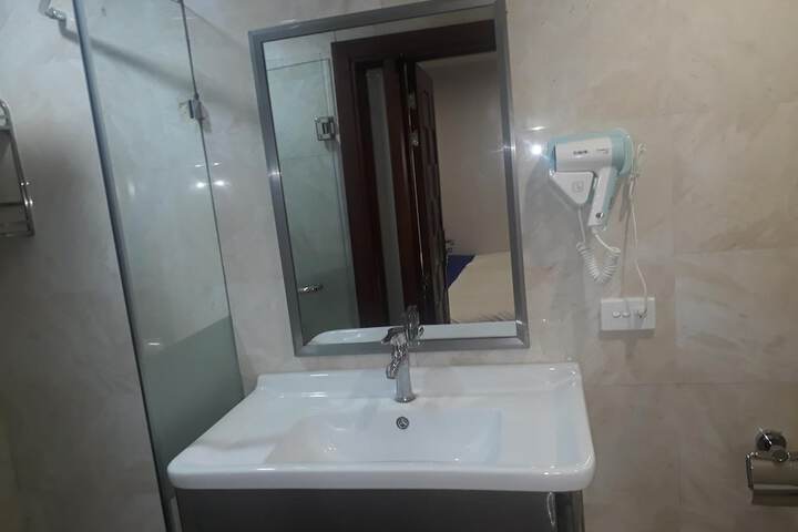 Room 15 of 41