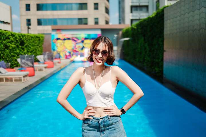 Pool 43 of 109