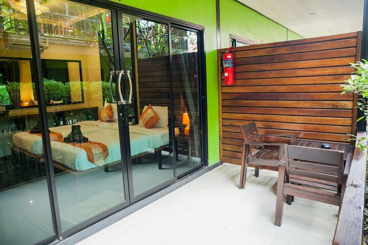 Terrace/Patio 19 of 33