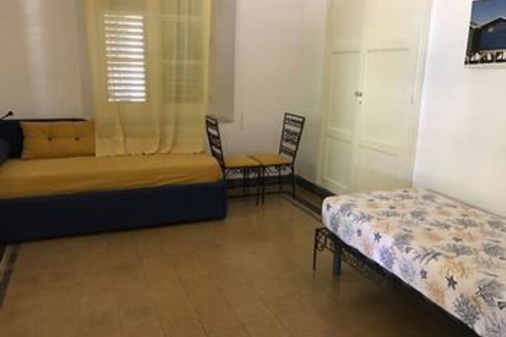 Room 8 of 41