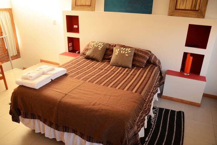 Room 4 of 13