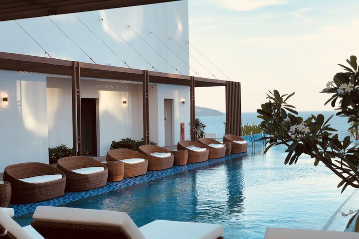 Pool 86 of 203