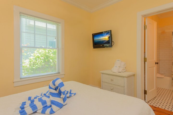 Room 20 of 77