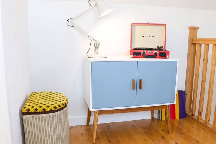 Room 3 of 18