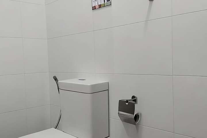 Room 7 of 17