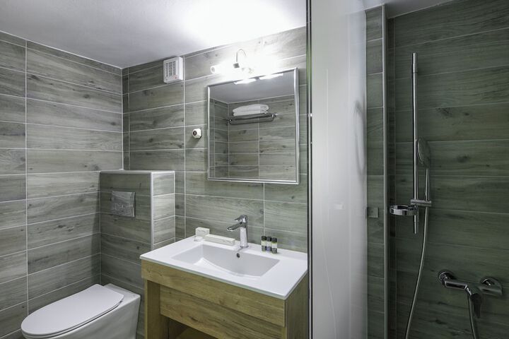 Room 32 of 116