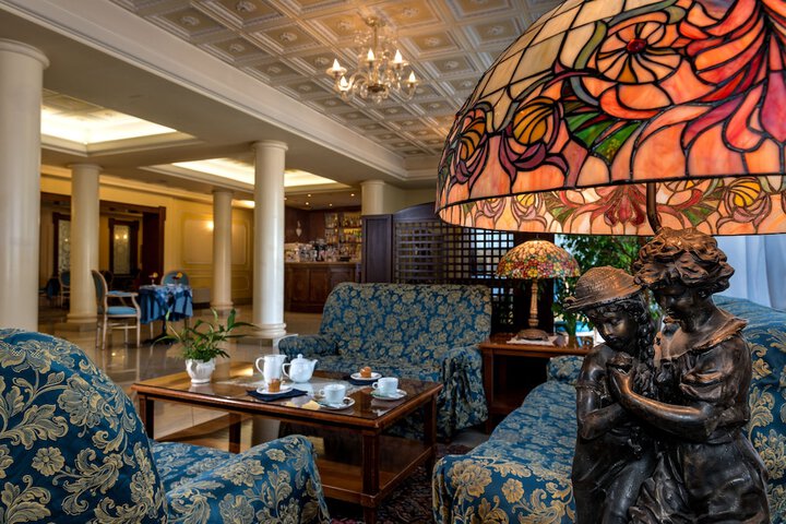 Hotel Interior 4 of 45