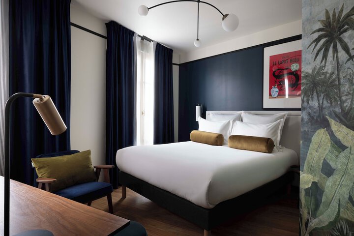 Room 10 of 44