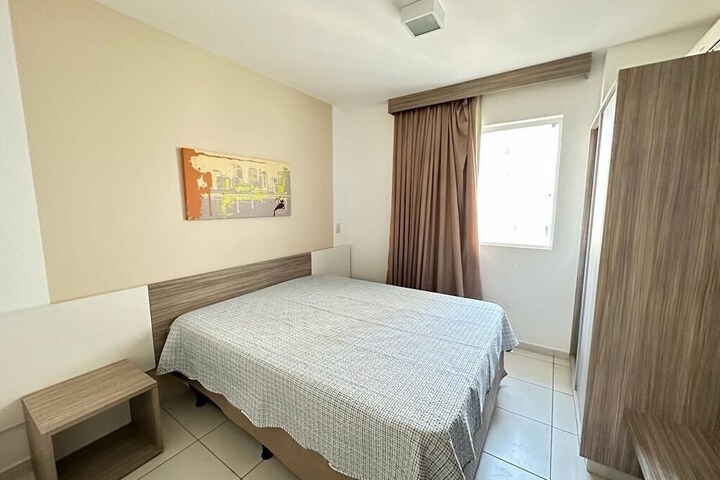 Room 5 of 23