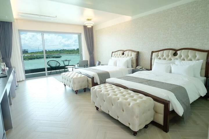 Room 4 of 88