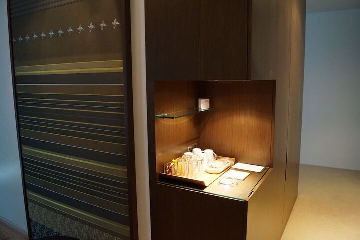 Room amenity