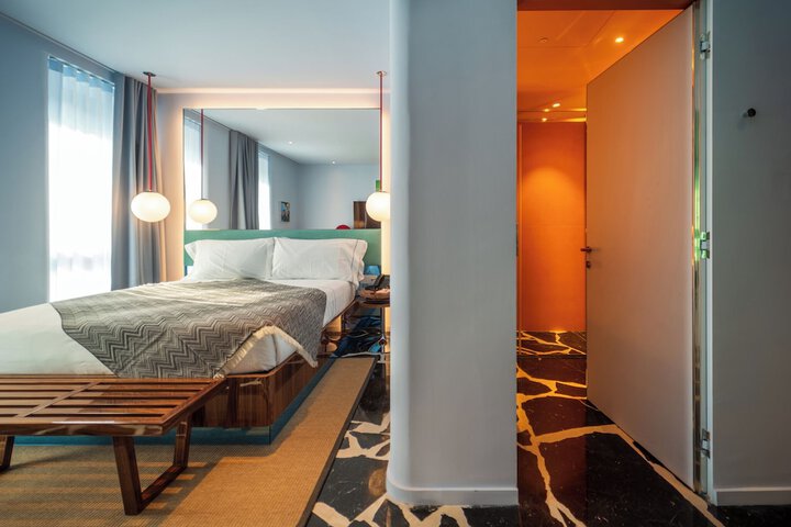 Room 41 of 103