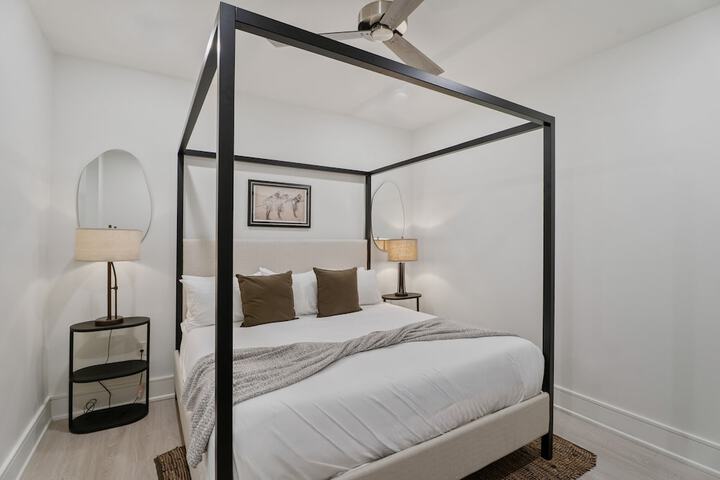 Room 26 of 140