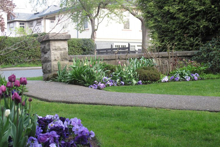 Hotel Exterior 106 of 141