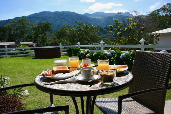 Breakfast/Coffee Service 58 of 75