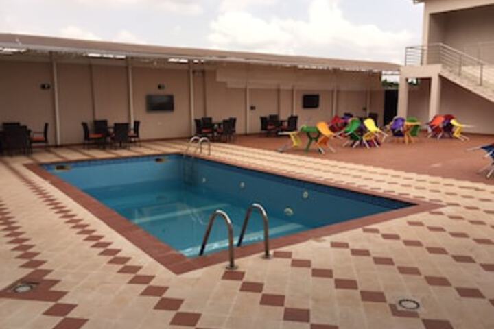 LA DIVA HOTELS & EVENTS CENTRE