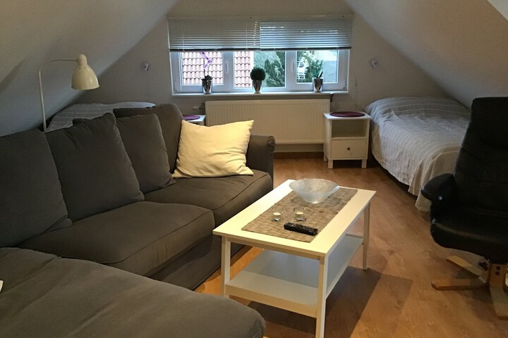 Room 10 of 164