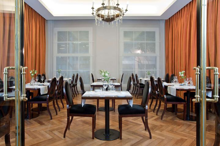Dining 49 of 75