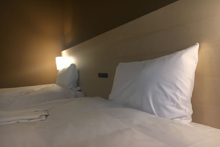 Room 29 of 79