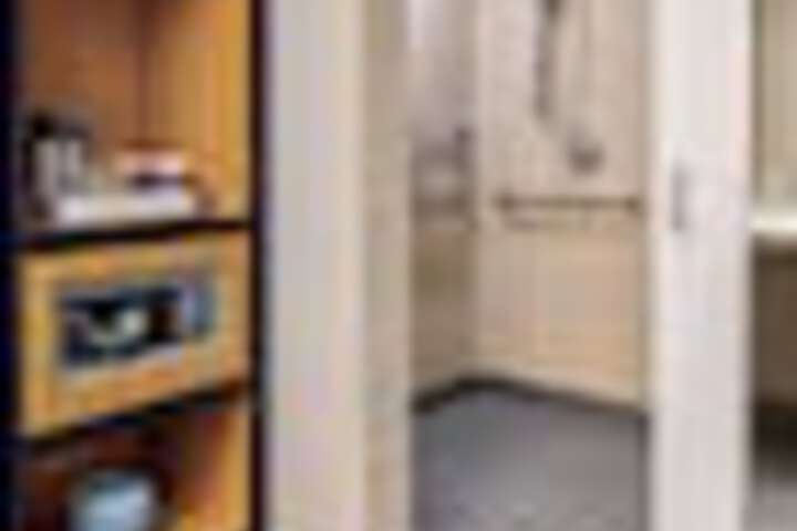 Room 44 of 126