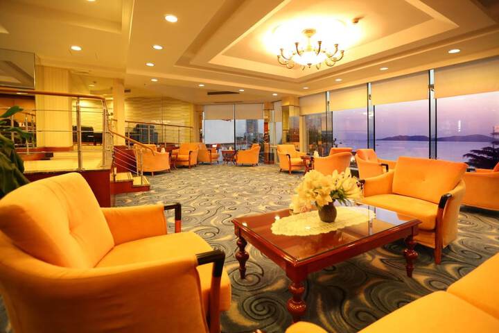 Hotel Interior 4 of 41