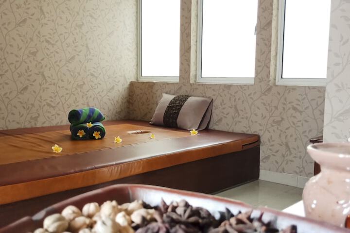 Room 30 of 43