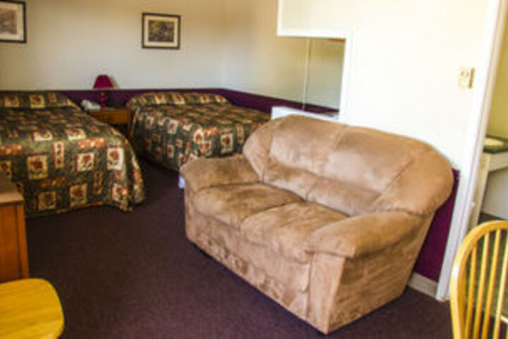 Room 16 of 19