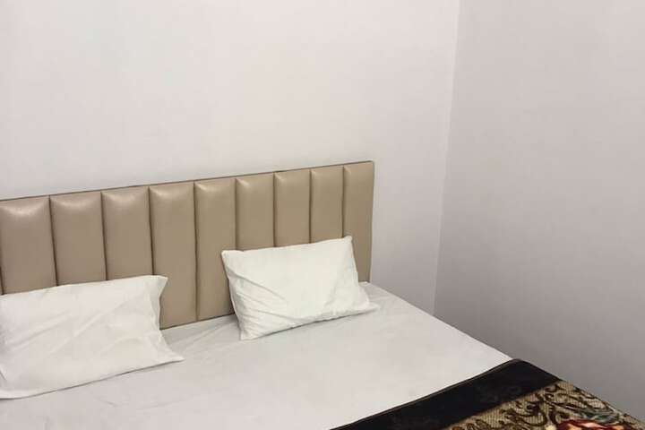 Room 3 of 24