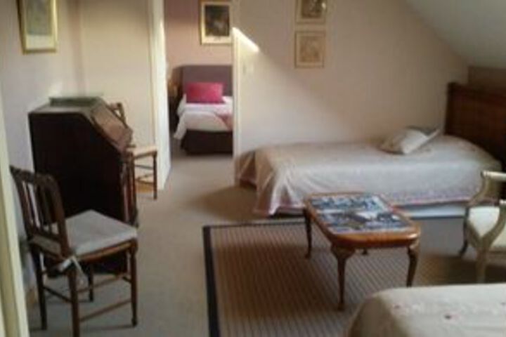Room 13 of 25