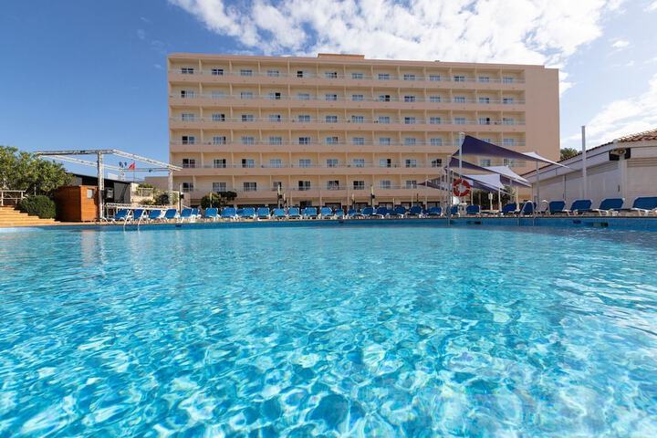 Hotel 59 of 63