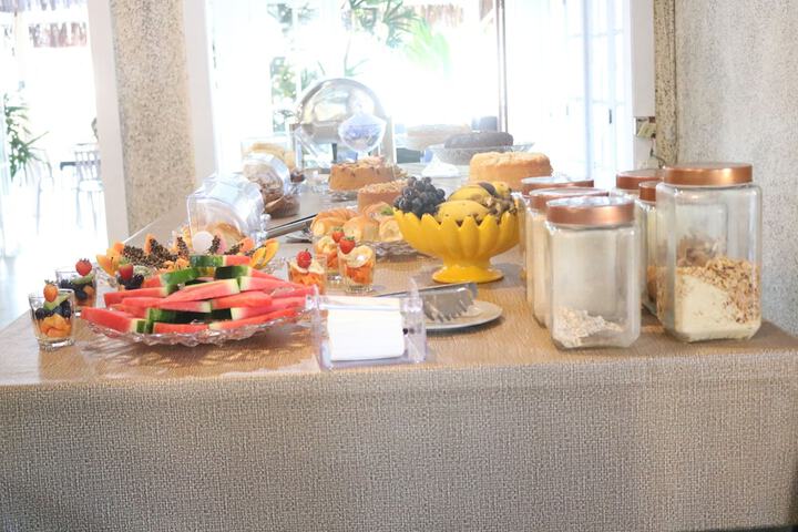 Breakfast/Coffee Service 43 of 64