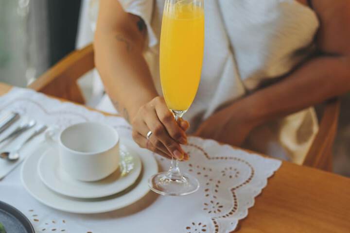Breakfast/Coffee Service 87 of 110